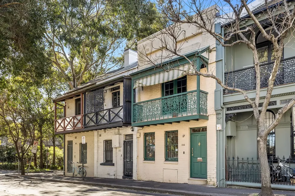 Charming Parkside Escape in Prime City Fringe Location