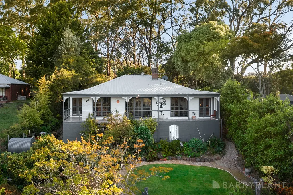 24 Pinnocks Road, Emerald, VIC 3782