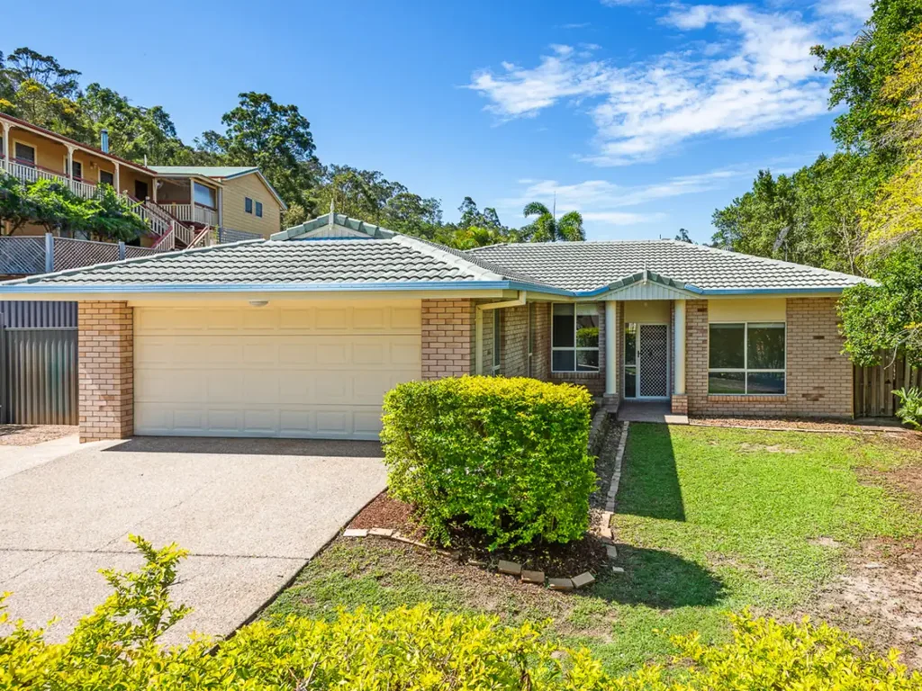 13 Amanu Crescent, Pacific Pines, QLD 4211
