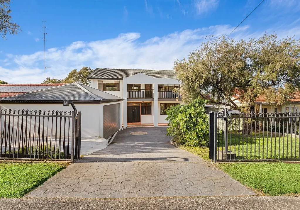 293 Princes Highway, Dapto, NSW 2530