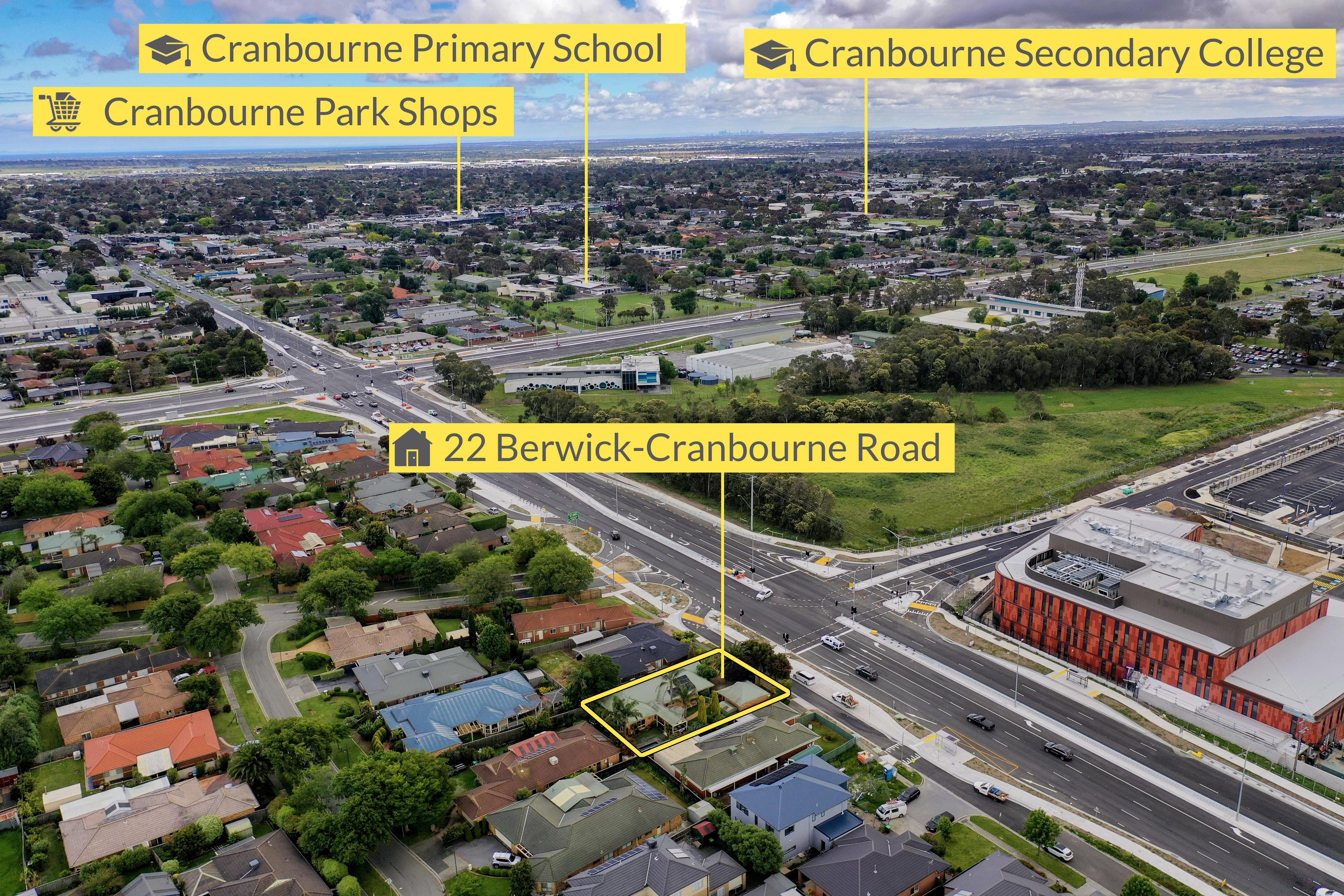 22 BERWICK-CRANBOURNE RD, CRANBOURNE EAST VIC 3977, 0房, 0浴, House