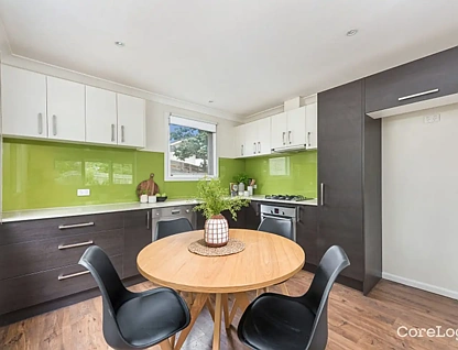 1/39 Silverton Drive, Ferntree Gully, VIC 3156, 3房, 2浴, Unit