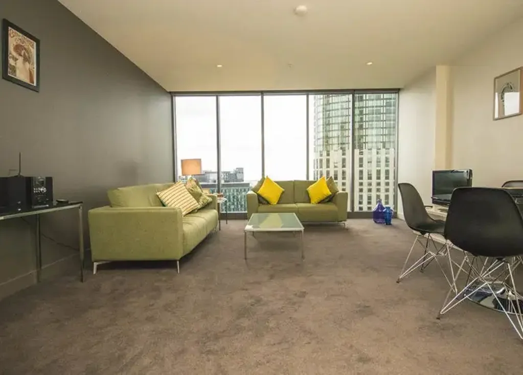 High End Southbank Living in the Freshwater Place Apartment! UNFURNISHED