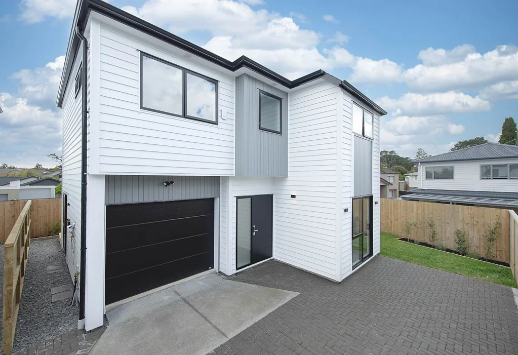 Modern 4-Bedroom Family Home – Stylish, Spacious & Low Maintenance Living