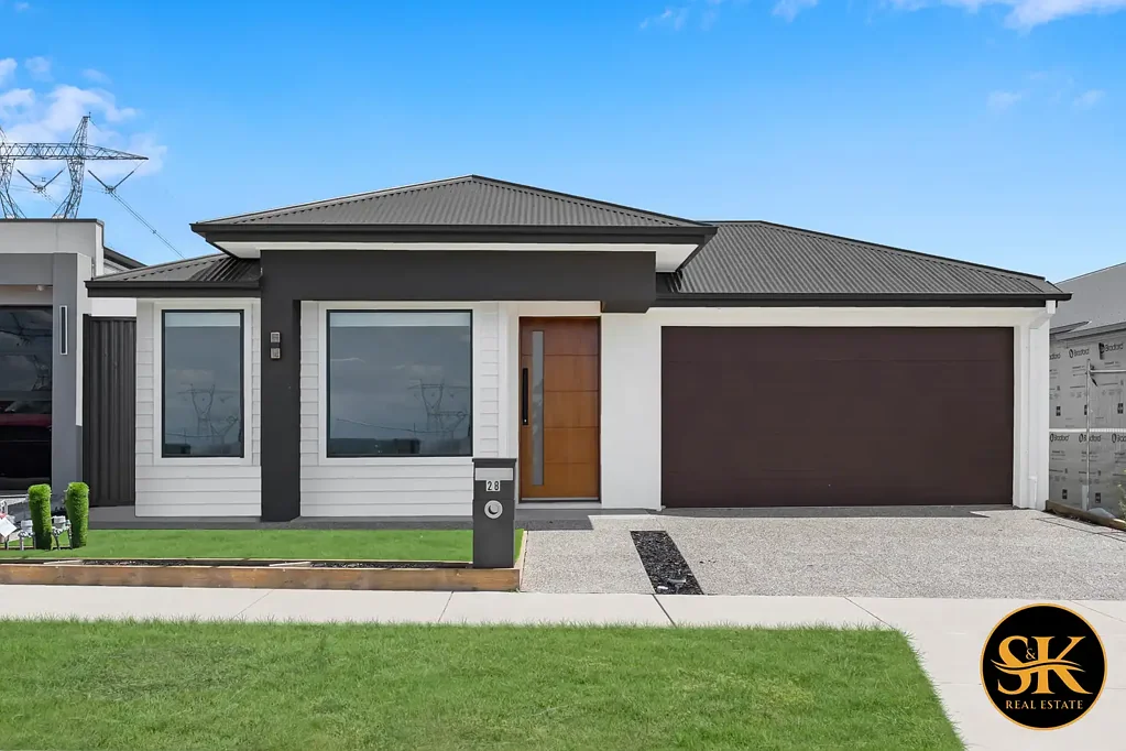 28 Gould Crescent, Mickleham, VIC 3064