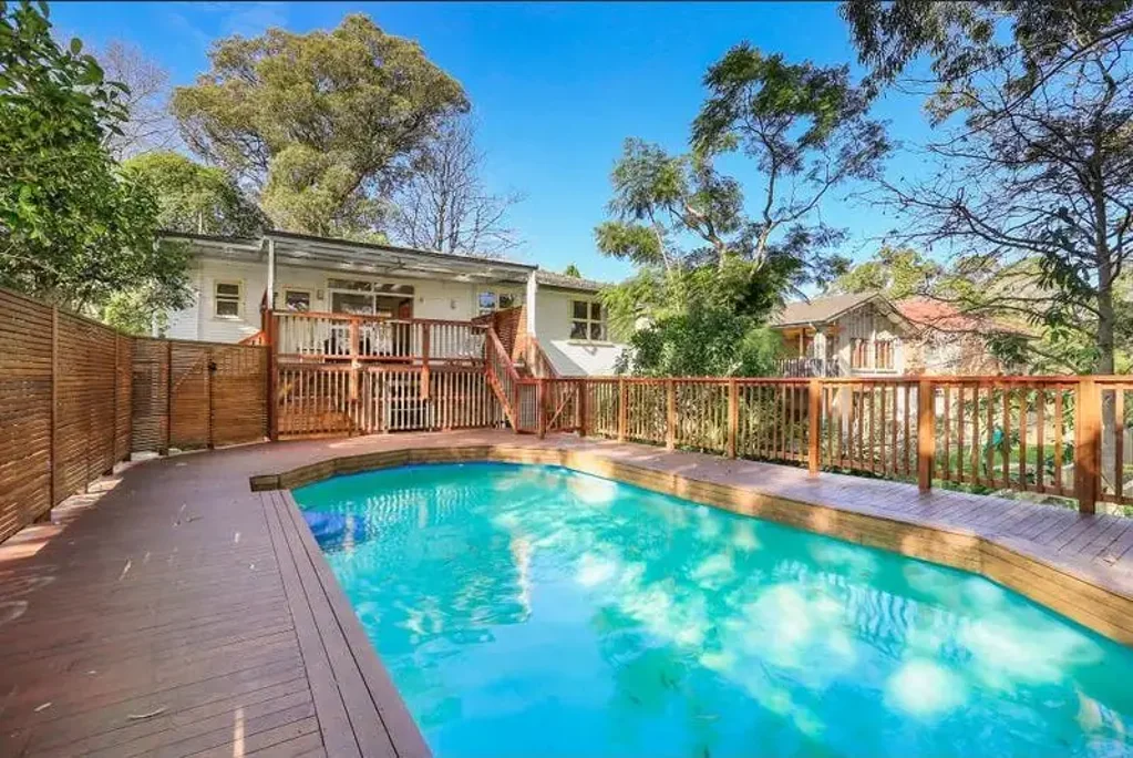 Family Home in Great Location - Walk to Shops & Schools