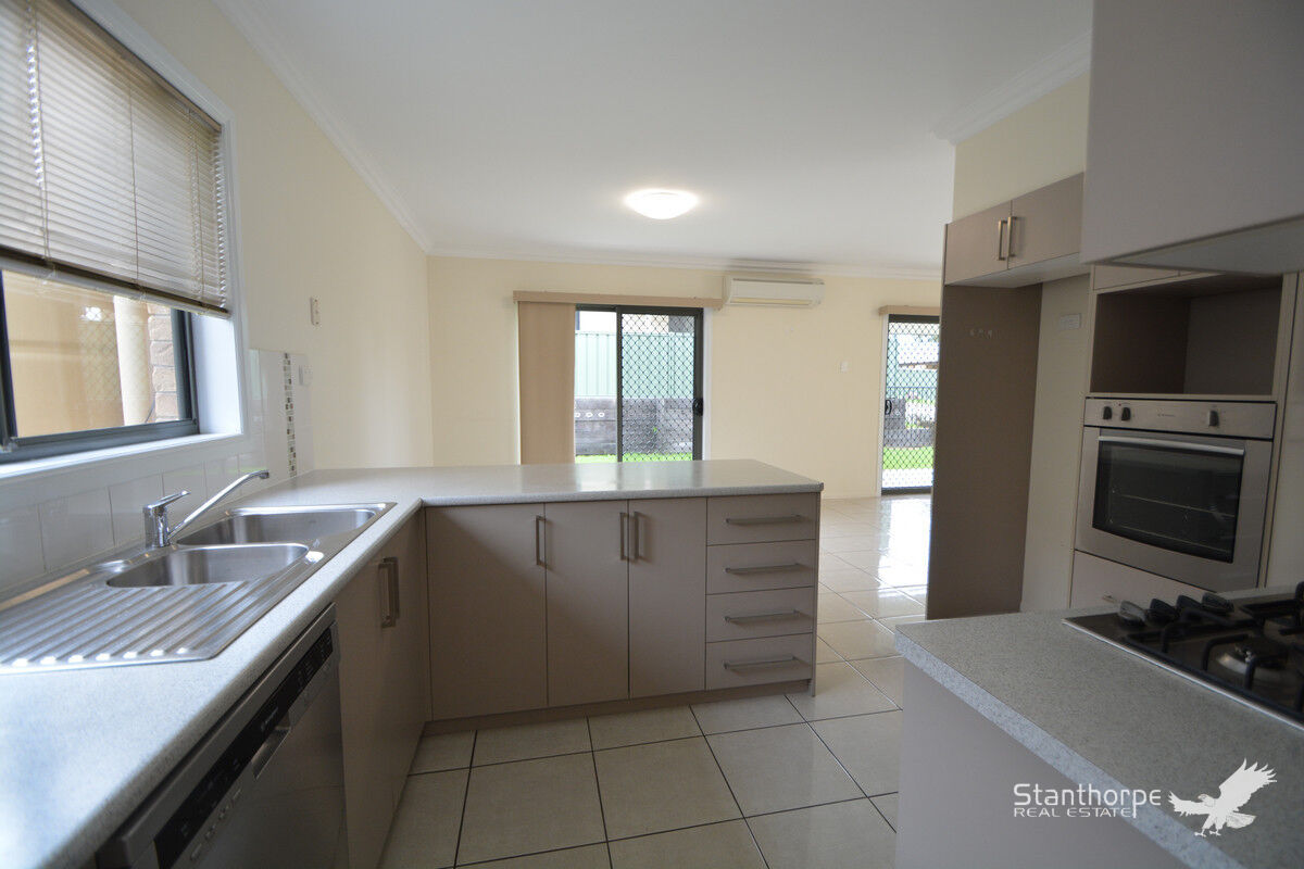 QUARTPOT VIEWS UNIT 23 21 WOLFRAM ST, STANTHORPE QLD 4380, 0房, 0浴, Townhouse