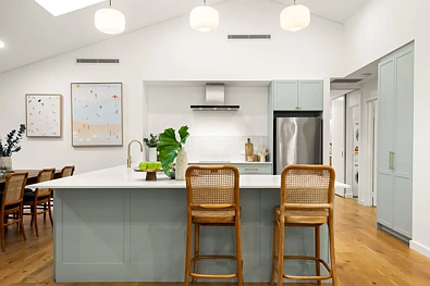 Wembley Downs 4Kwarto Coastal Calm | Light-Filled Living