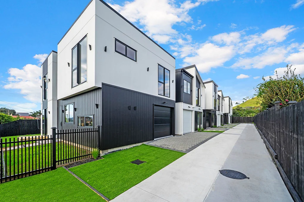 Mangere Bridge 4房  Modern Standalones Premium Mangere Bridge Location