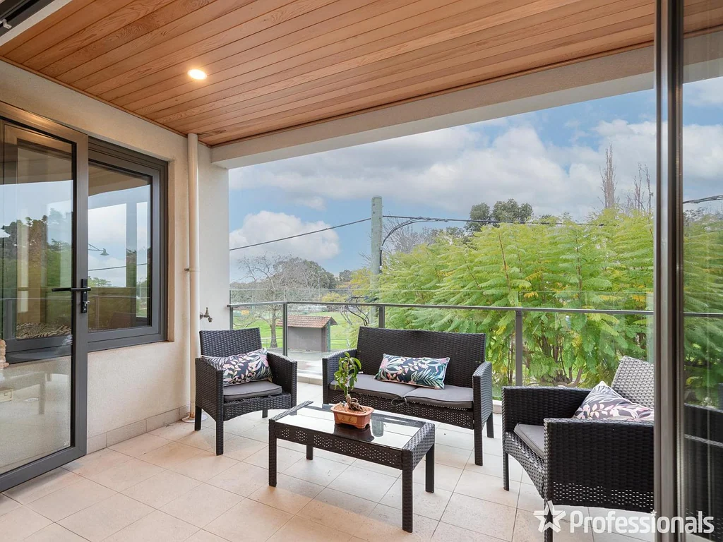 16/5 Kalamunda Road, Kalamunda, WA 6076