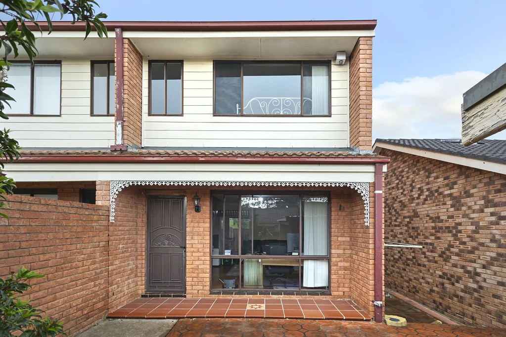 32/35 Bougainville Road, Glenfield, NSW 2167