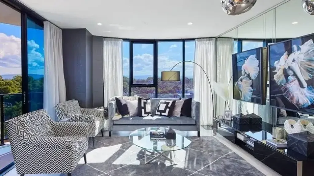 Luxury Beachside Living in the Heart of Broadbeach