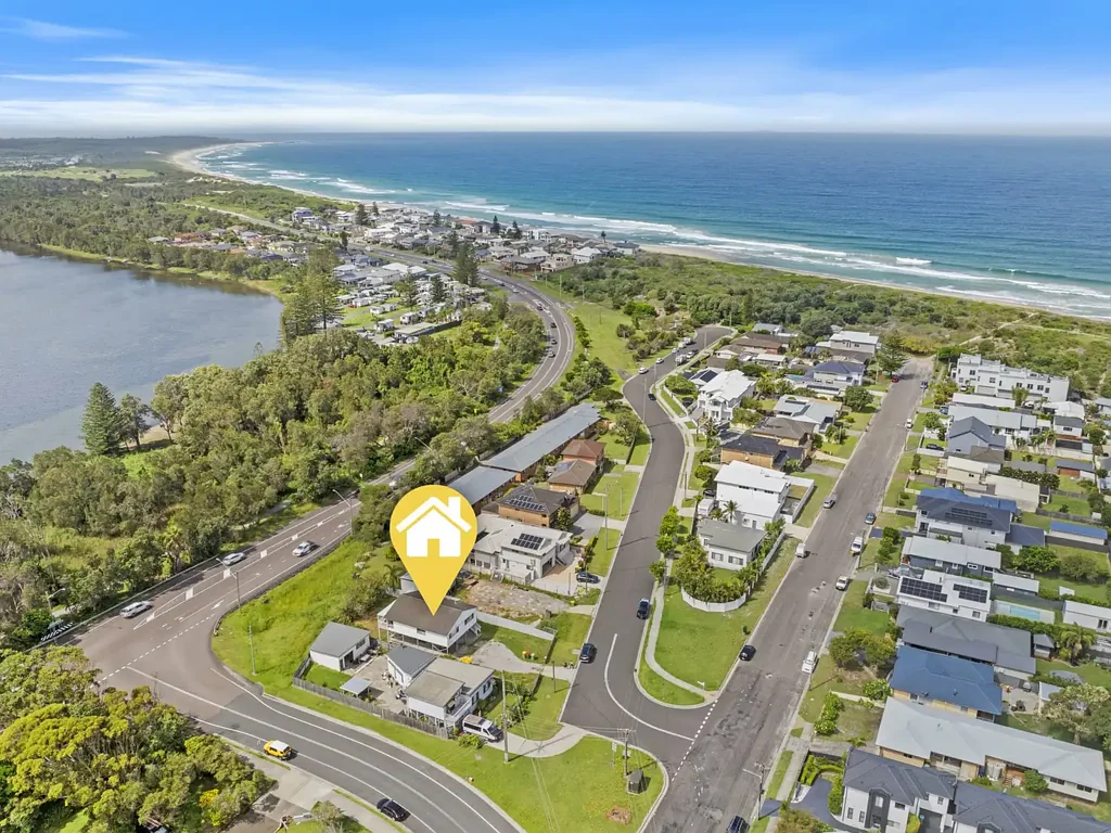 The Entrance North 3ห้องนอน Beach, Lake & Lifestyle All at Your Doorstep – Best of Both Worlds!