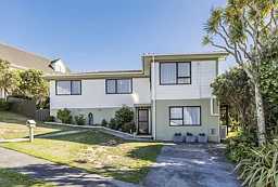 5 Tikati View, Titahi Bay