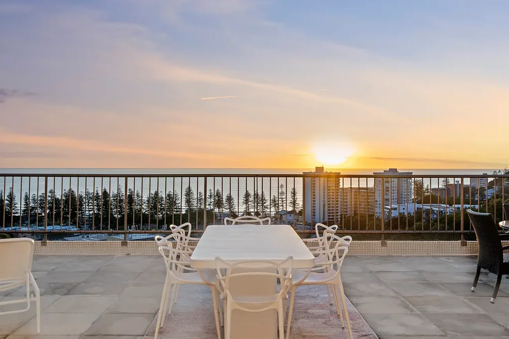 Burleigh Heads 3 Bedroom A Rare Jewel in the Sky – Luxury Sub Penthouse Living on Burleigh Hill