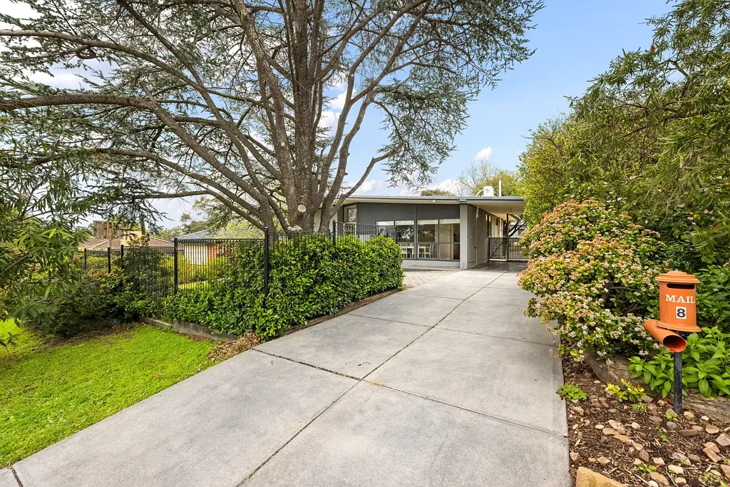 Highbury 4ਬੈੱਡਰੂਮ Beautiful family home with a granny flat and city views.