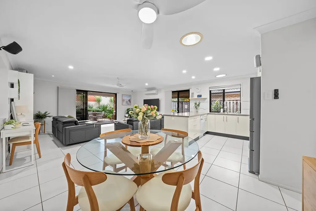 Upper Coomera 3chambre IMMACULATE 3 BED DUPLEX! - PERFECT FOR 1ST HOME BUYERS OR INVESTMENT