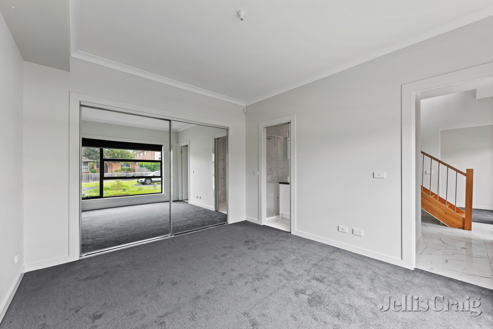 7 POPLAR CR, BELLFIELD VIC 3081, 0 habitaciones, 0 baños, Townhouse