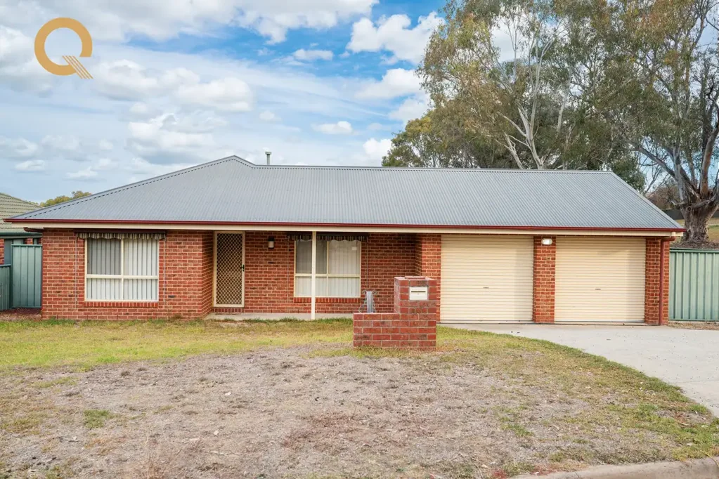 17 Banksia Street, West Albury, NSW 2640