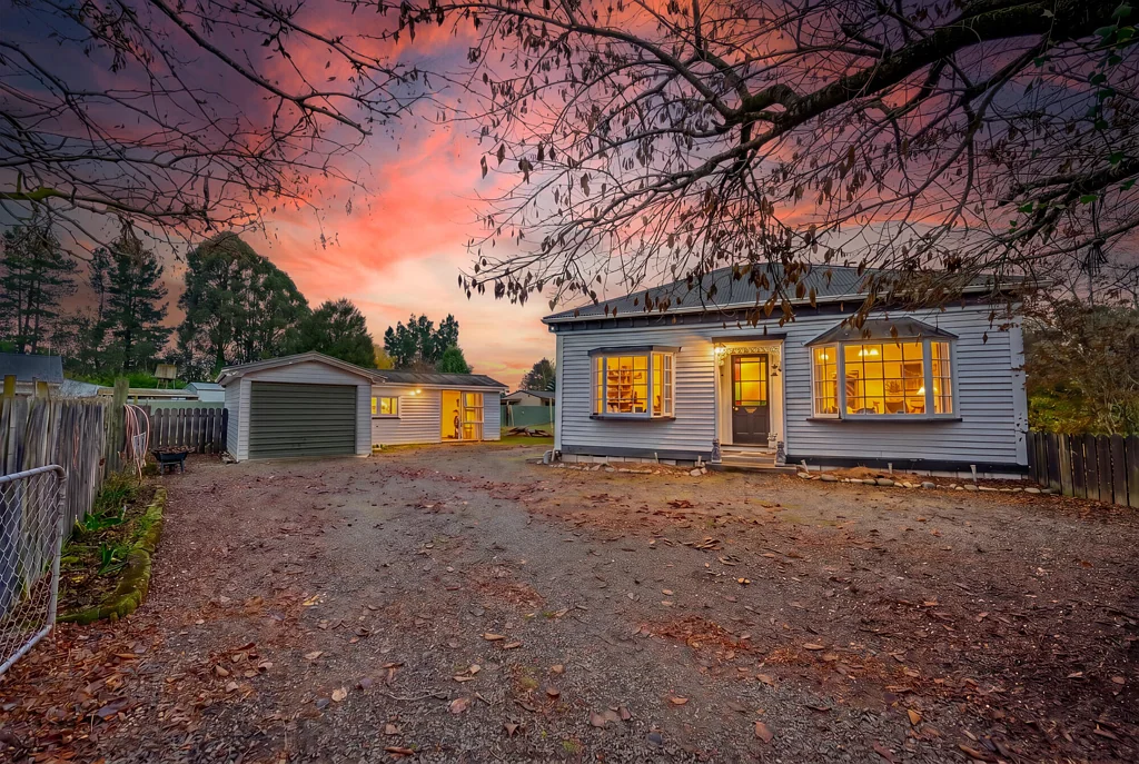 Geraldine 3Moenga Space, character and opportunity