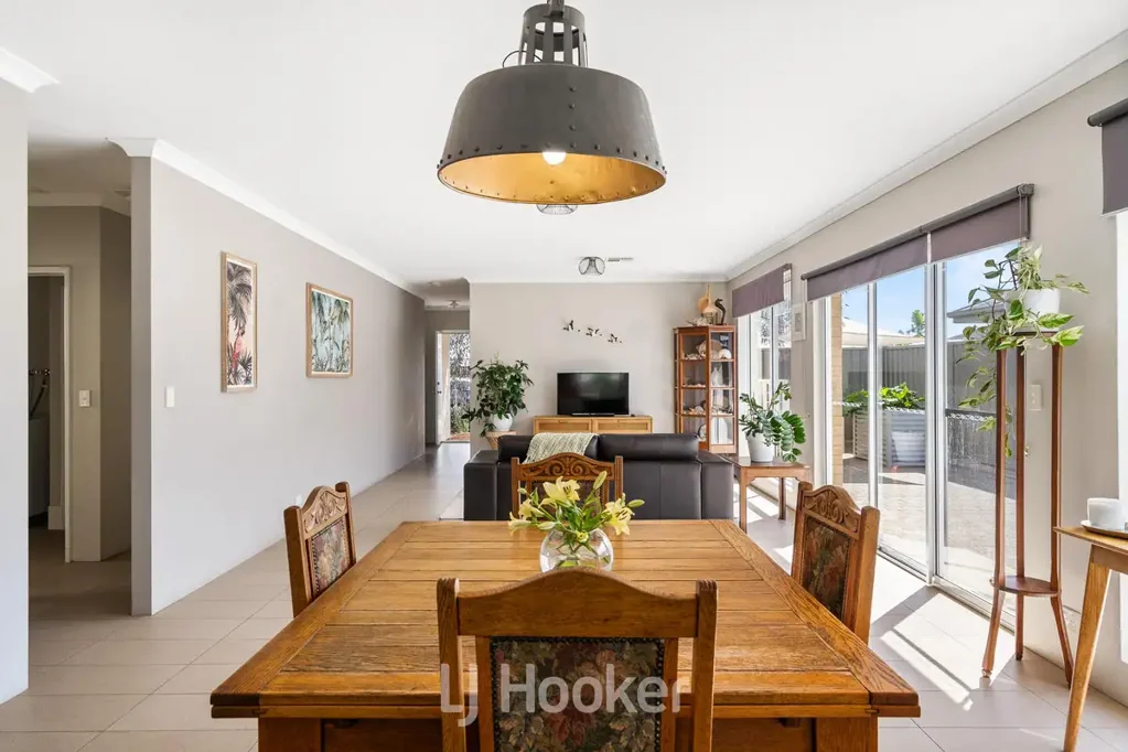 6 Gribble Circuit, Vasse, WA 6280