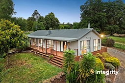 8 Beattie Avenue, Kinglake