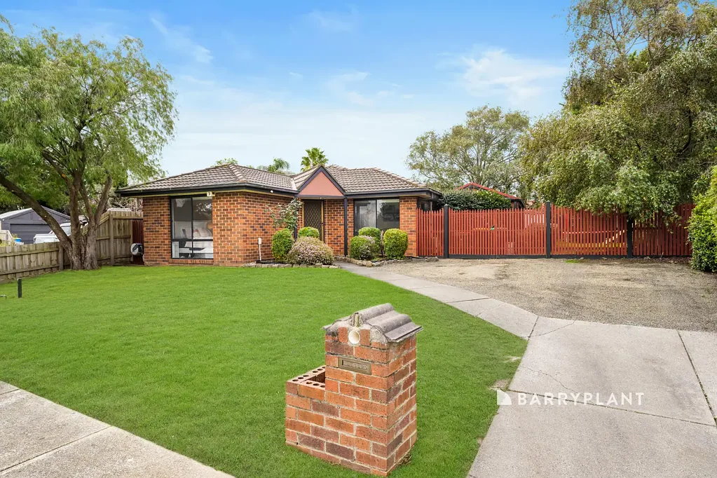 Narre Warren 3 Slaapkamer Let this beautiful home Herald your future!