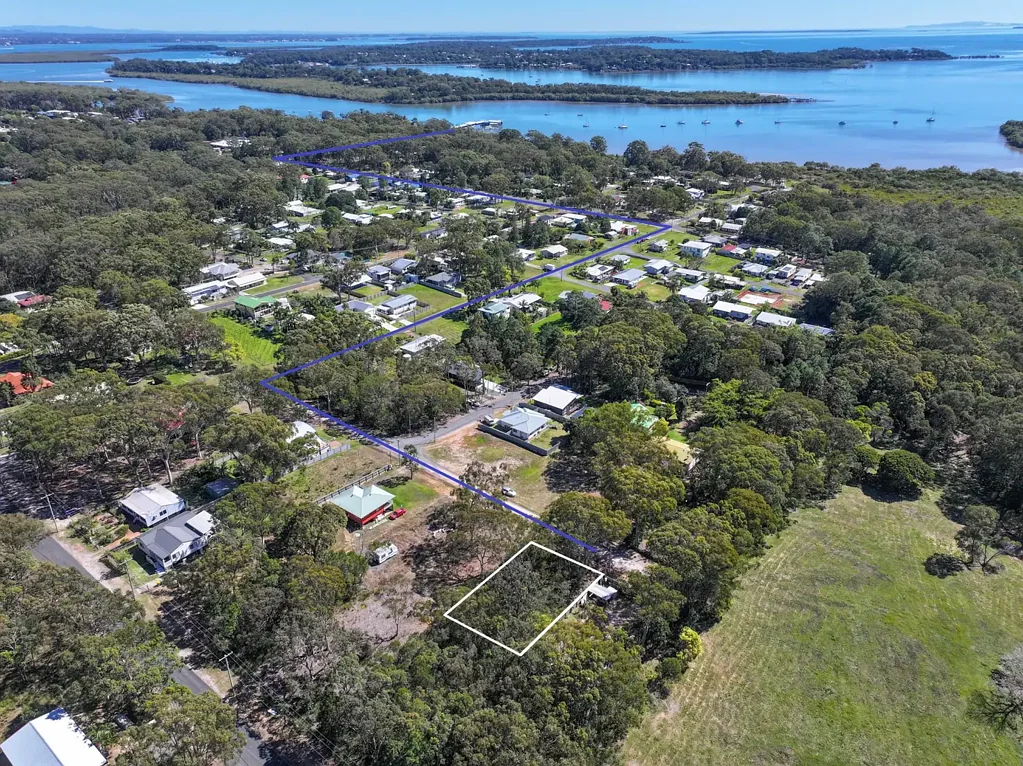 Russell Island Prime 620m² Town Block – $89,500