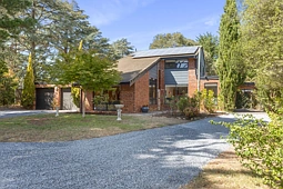 16 Shannon Road, Bridgewater