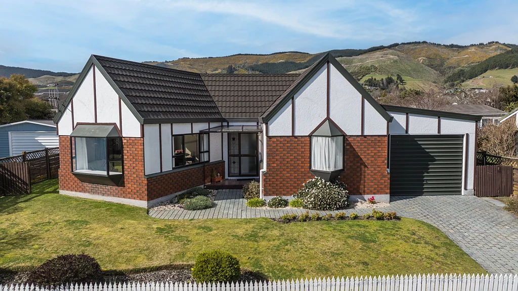 4 Washbourn Drive, Richmond, Tasman