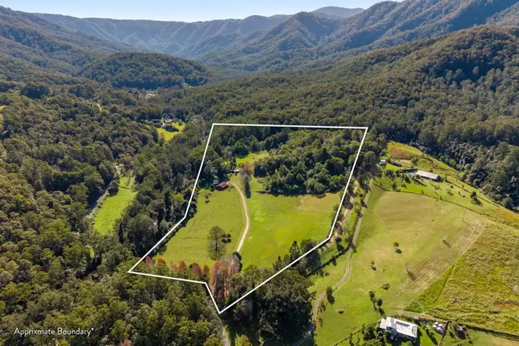 Bellingen 4બેડરૂમ First Time Offered in 25 Years - A Rare Riverfront Sanctuary on 31 Acres
