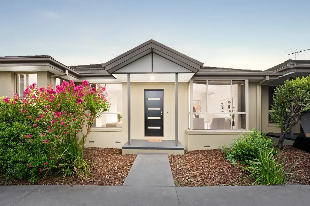 2/25 Dunstan Street, Clayton, VIC 3168