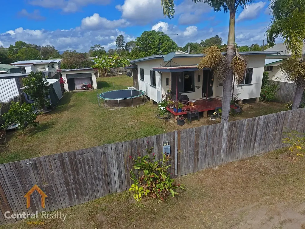 Mareeba 2બેડરૂમ GREAT HOME ON A BUDGET OR INVESTMENT OPPORTUNITY