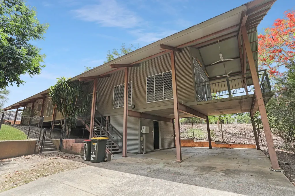 Picture This:  Family Home. Spacious. Convenience