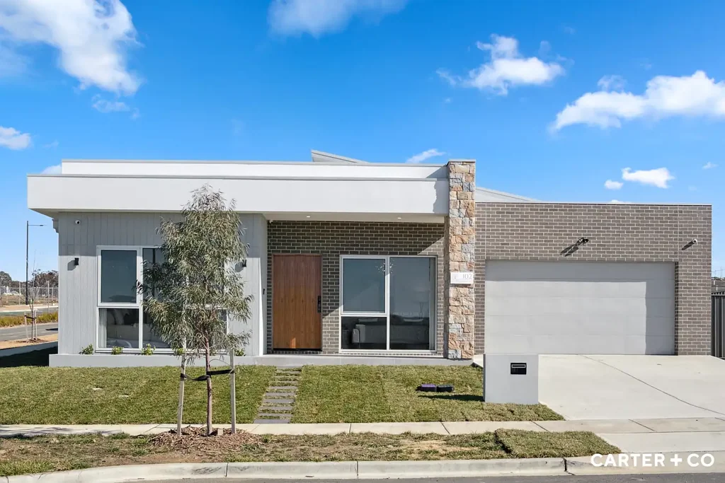 Googong 4 Bedroom Experience the Ultimate in Comfort and Style