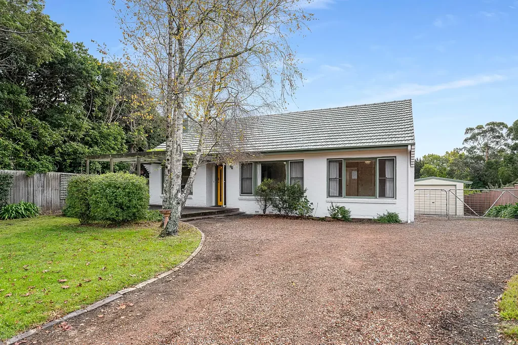 Bundanoon 3房  Charming Village Cottage on 2605m2