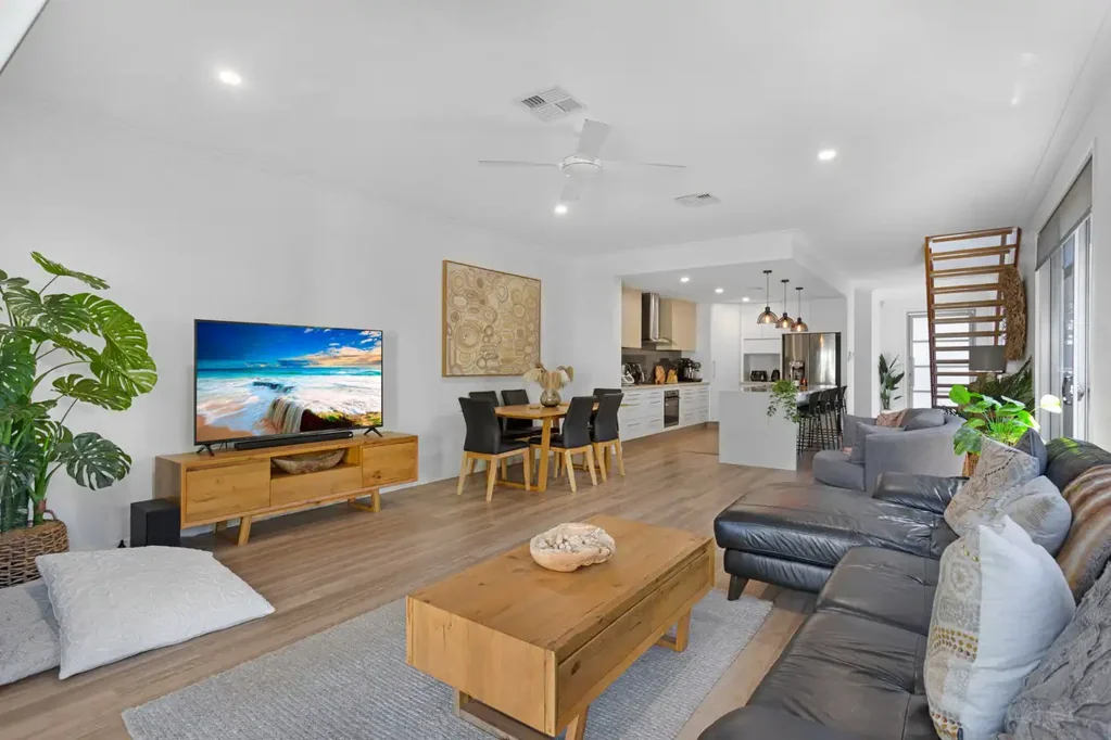 Coastal Living at Its Best – Spacious Two-Storey Duplex Just 300m from the Beach!
