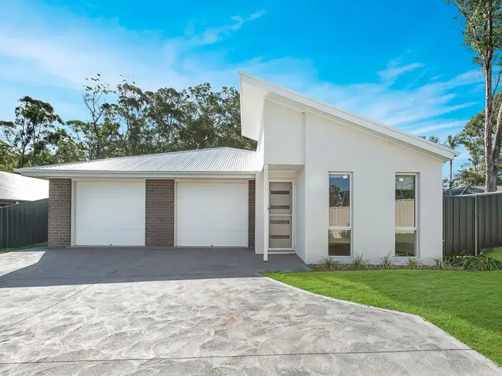 QUALITY 2 BEDROOM DUPLEX in THORNTON