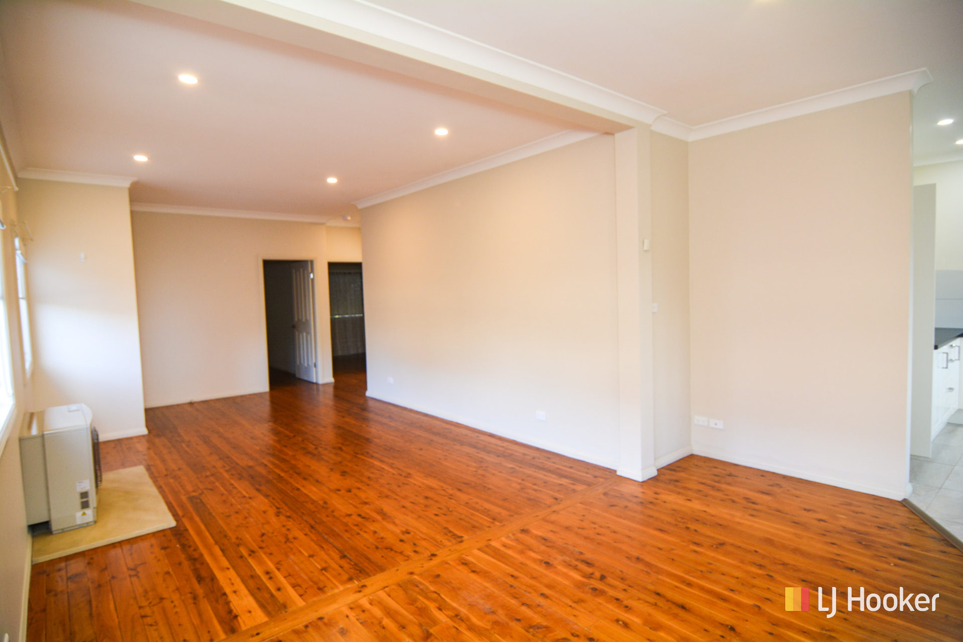 19 TANK ST, LITHGOW NSW 2790, 0 phòng ngủ, 0 phòng tắm, House