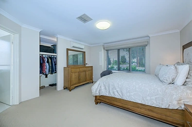67 Campbell Road, Canning Vale, WA 6155, 4 slaapkamers, 2 badkamers, House