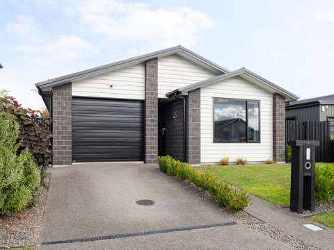 Chartwell 3房  Modern Living in Prime Location