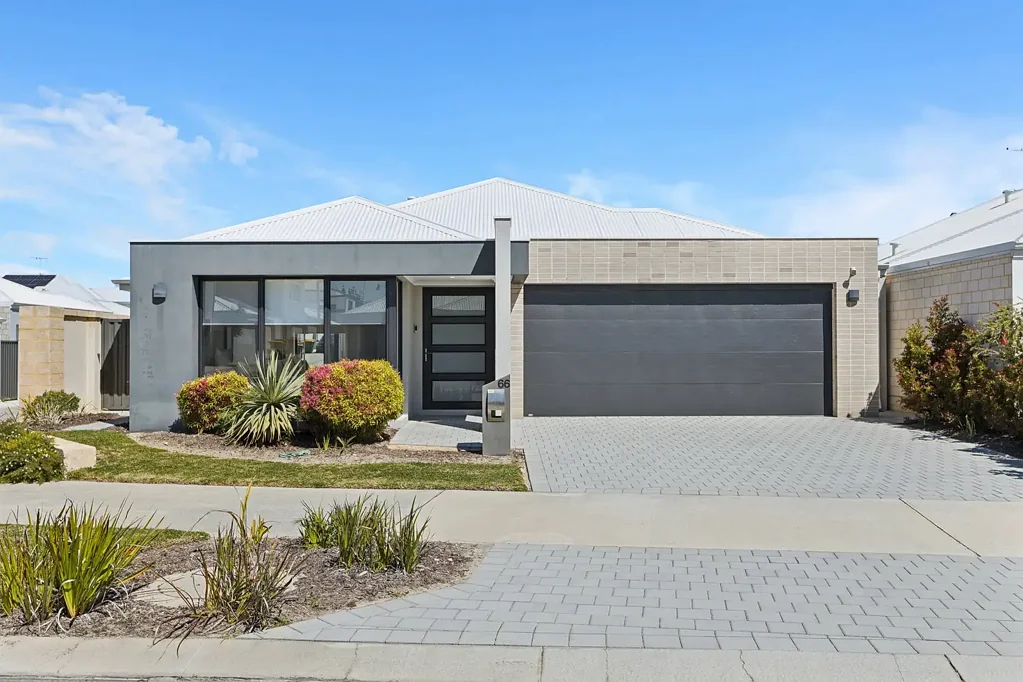Mindarie 4 Slaapkamer COASTAL FAMILY LIVING IN CATALINA BEACH
