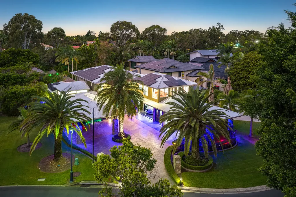 Helensvale 5غرفة نوم A CHANCE TO PURCHASE YOUR VERY OWN RESORT