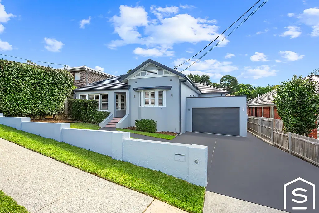 Fully Renovated Family Home with Pool – Pool Maintenance Included