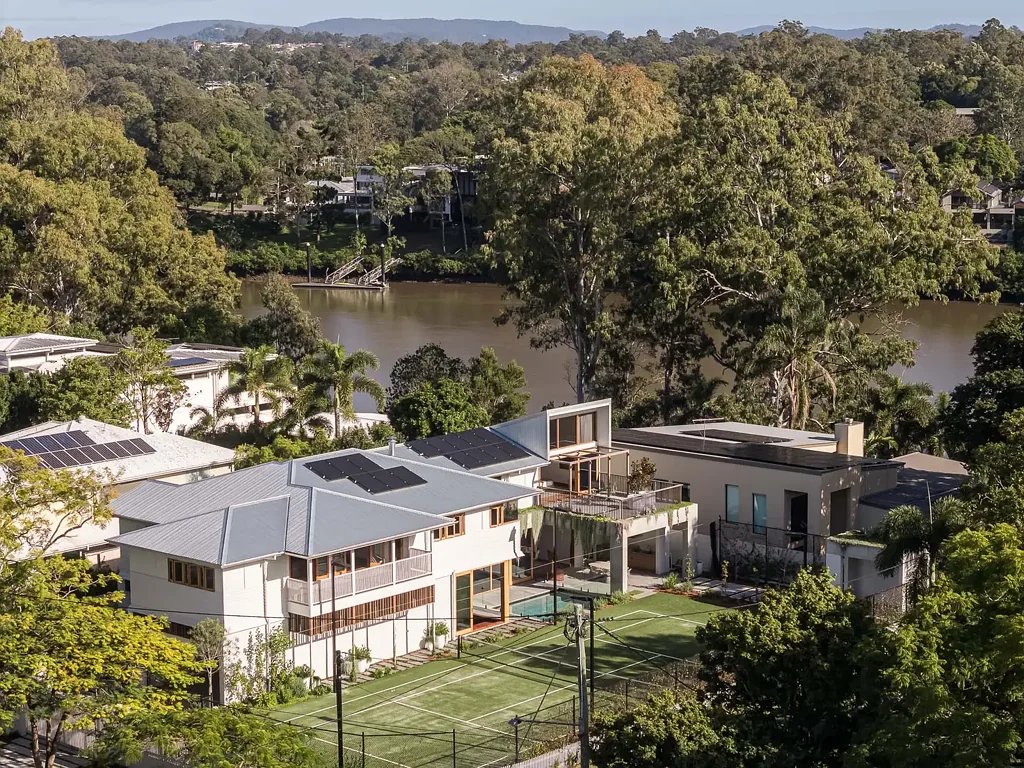 Chelmer 5બેડરૂમ Exceptional Value! ‘Riverton’ A Queenslander Reimagined for Subtropical Living
