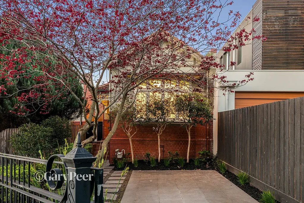 Caulfield North 3 Bedroom Timeless period charm in a prestigious location