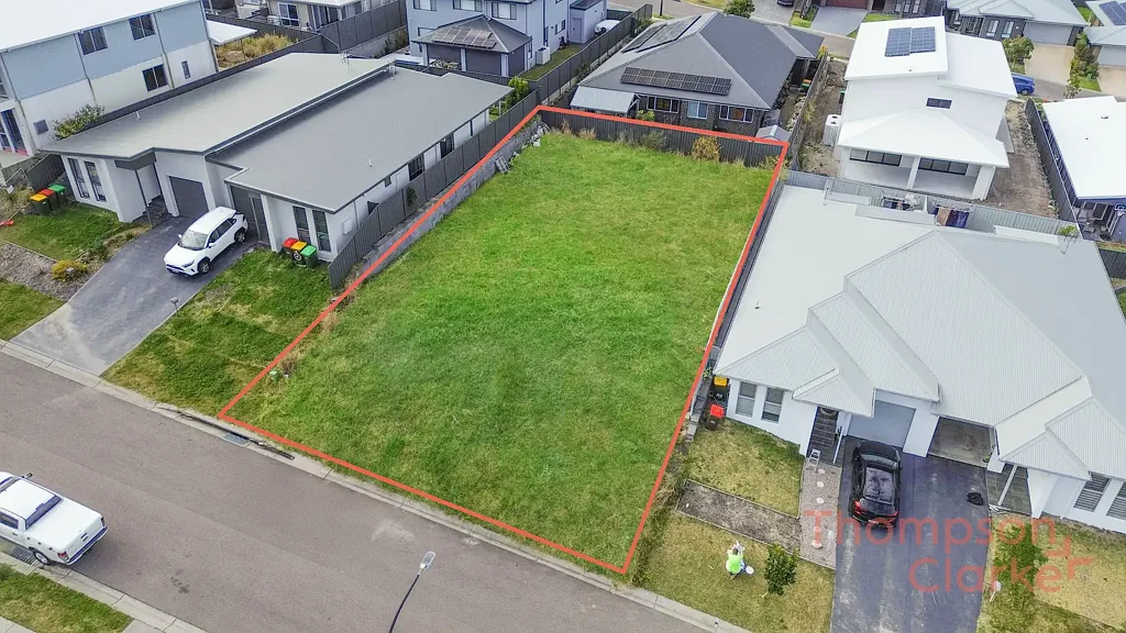 16 Mortlock Road, Cameron Park, NSW 2285