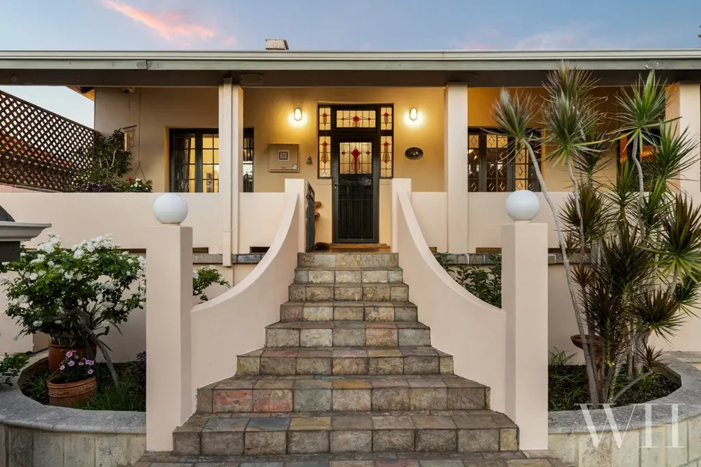 30 Daly Street, South Fremantle, WA 6162