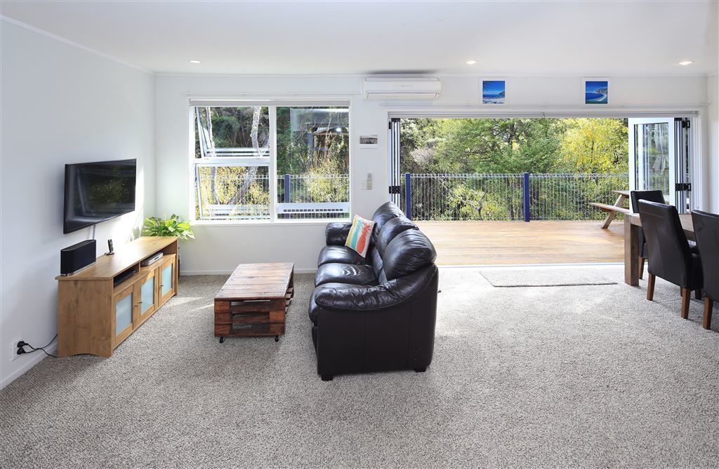 8 Crescent Road, Ostend, Auckland, 2房, 2浴