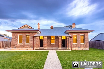 Tinonee 4 Slaapkamer A Unique Piece of History with Flexible Future Potential